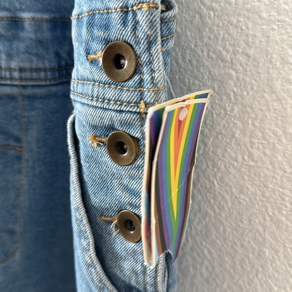 UNISEX Pride Adult QUEEN Rainbow Denim Short overalls - Picture 6 of 6